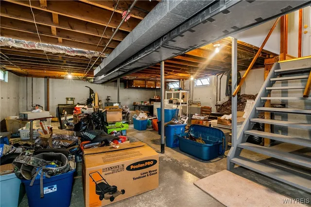 $215,000 | 74 Rosemead Lane, Cheektowaga, NY 14227