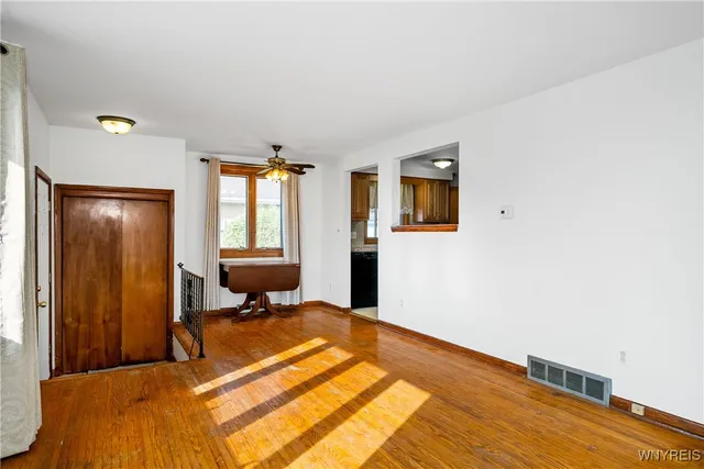 $215,000 | 74 Rosemead Lane, Cheektowaga, NY 14227