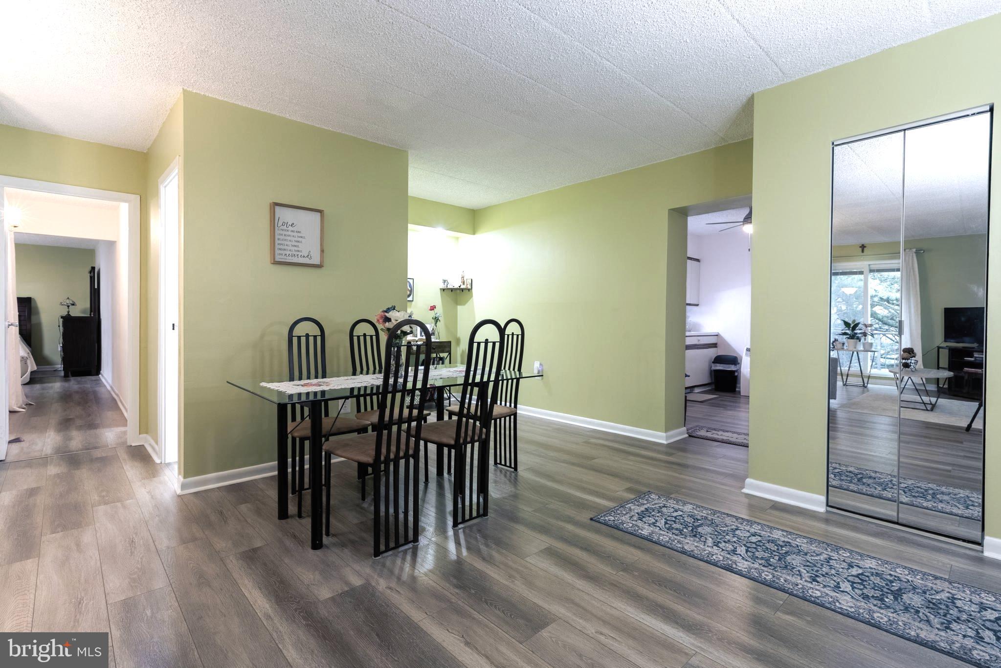 400 Glendale Road, Unit A54 Havertown, PA 19083 - Photo 7 of 21 Dining Area