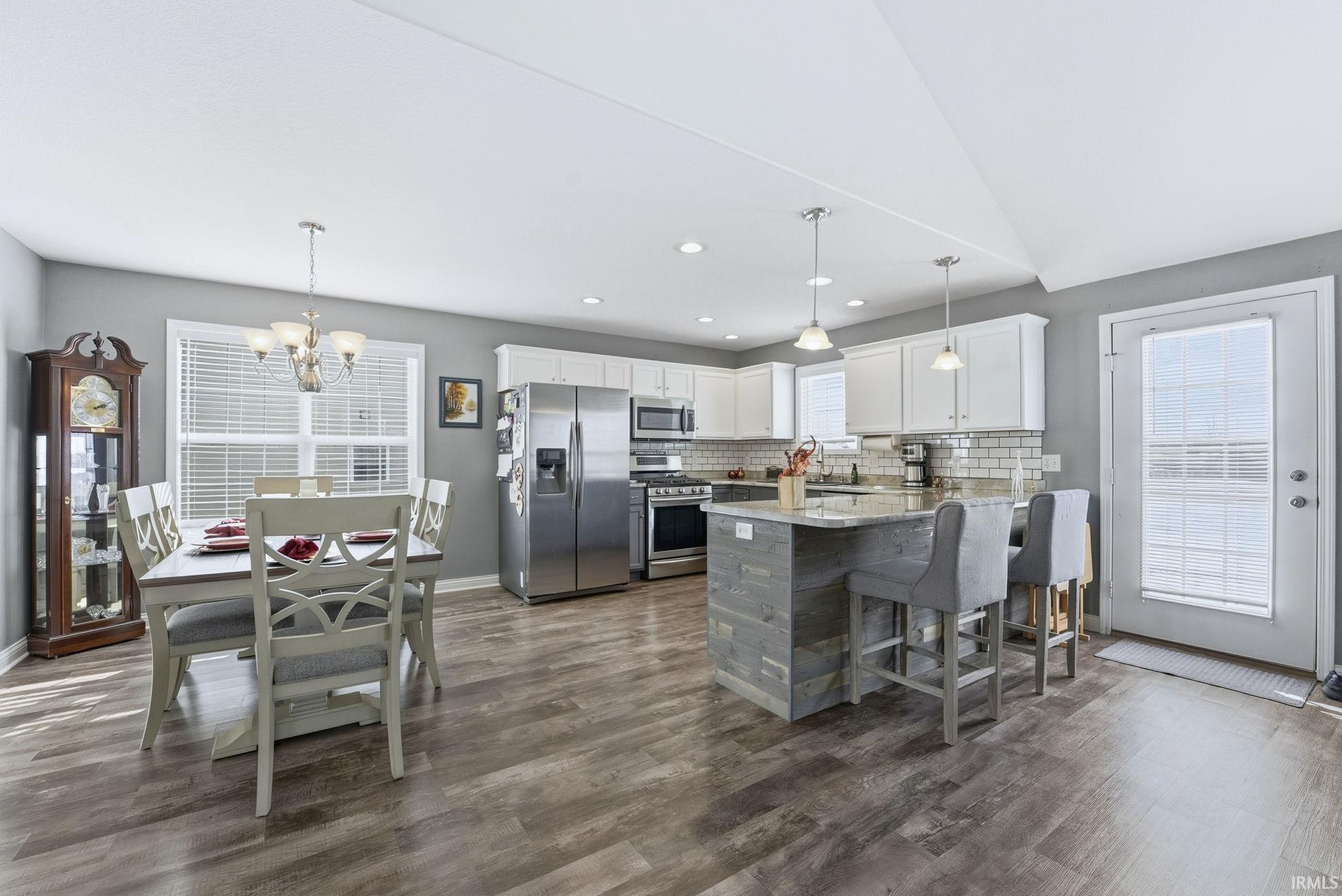 13221 Delano Cove Fort Wayne, IN 46845 - Photo 17 of 27