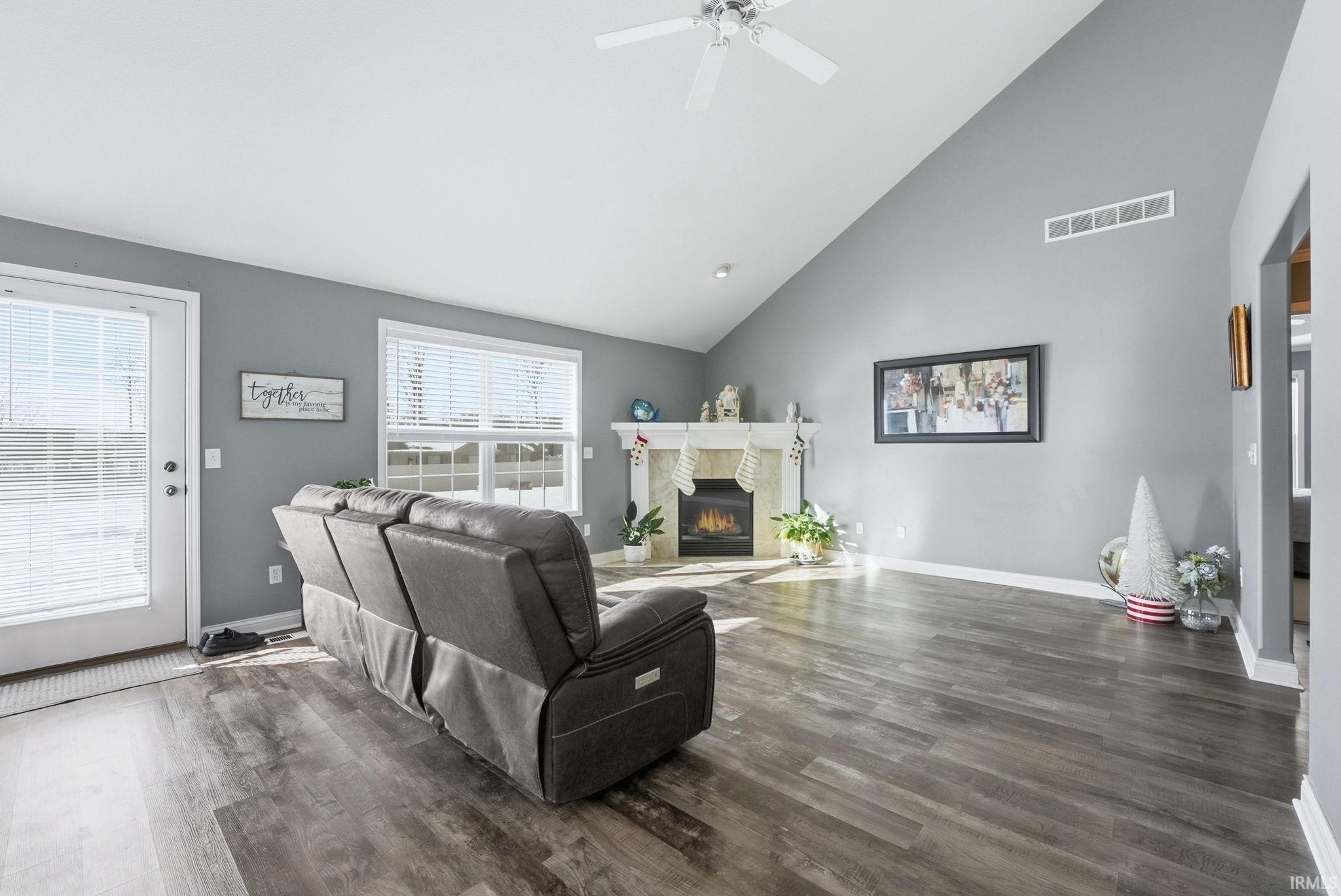 13221 Delano Cove Fort Wayne, IN 46845 - Photo 6 of 27