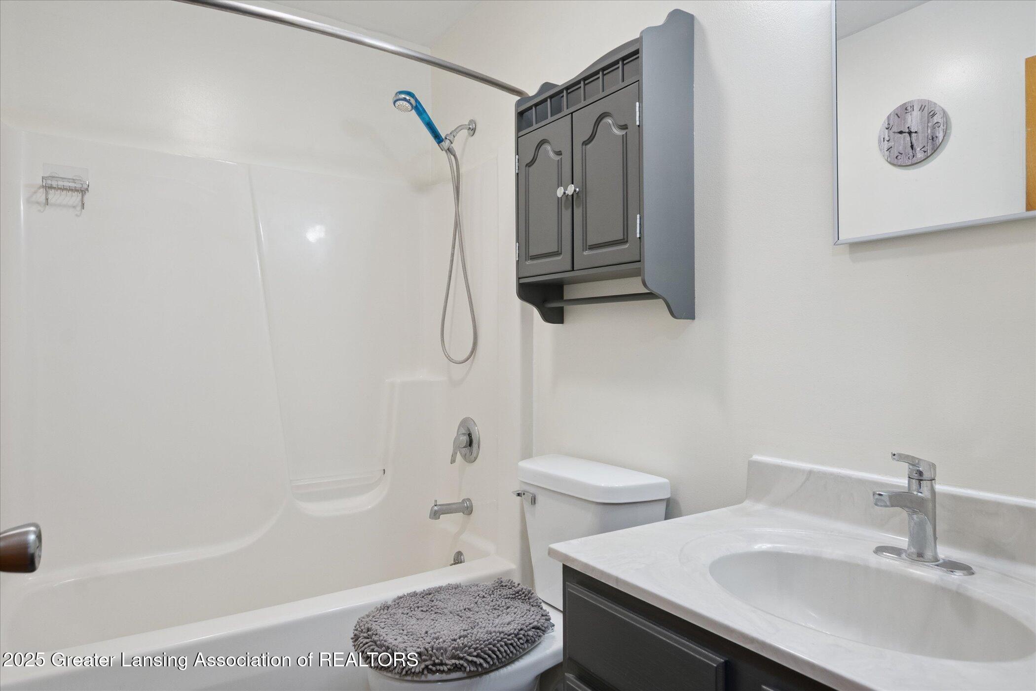 5791 Oakpoint Road Jackson, MI 49201 - Photo 23 of 59 25-5791-Oakpoint-Rd-Jackson-MI-49201-Win