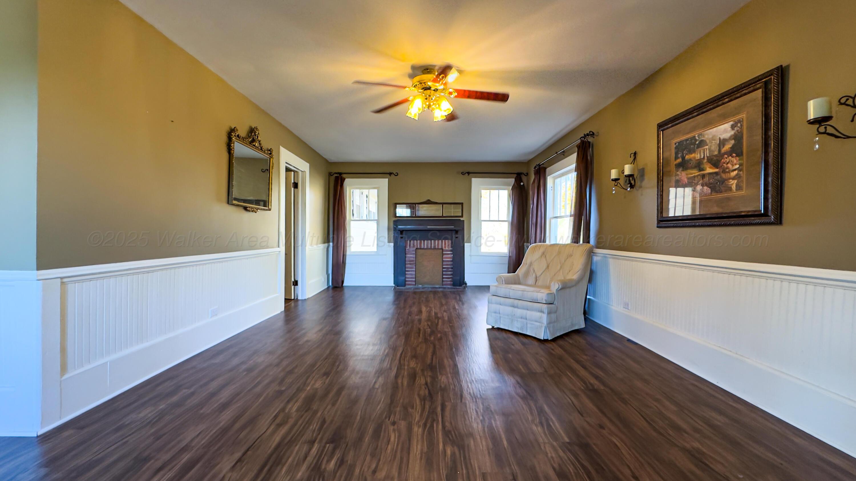 347 Tahoe Road Winfield, AL 35594 - Photo 4 of 40 IMG_3513