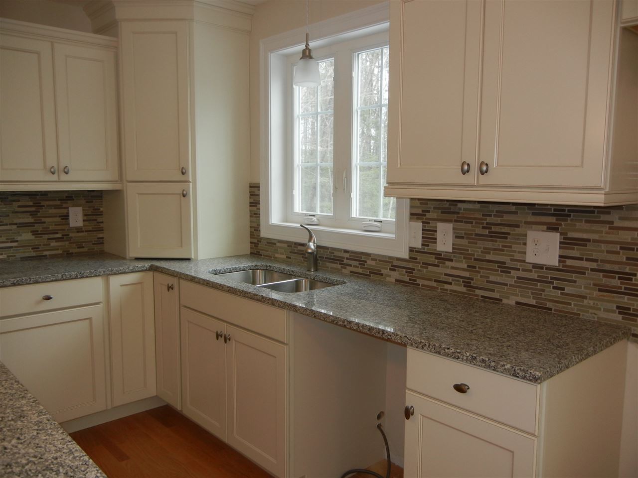 12 Blueberry Hill Road Amherst, NH 03031 - Photo 34 of 37