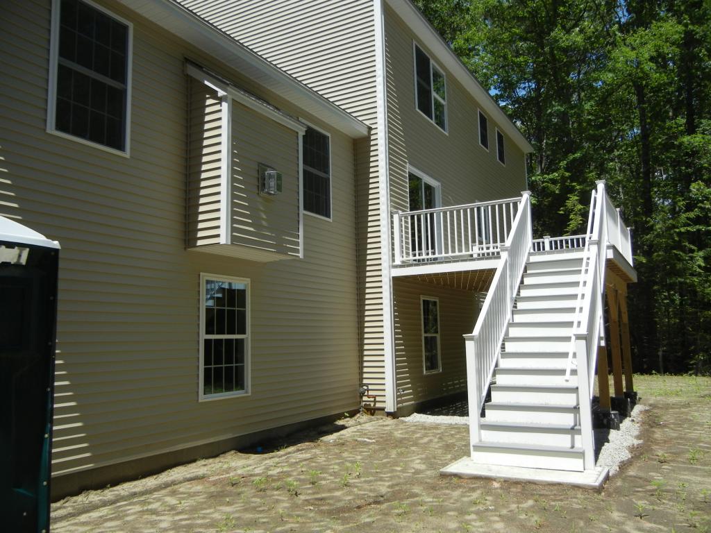 12 Blueberry Hill Road Amherst, NH 03031 - Photo 9 of 37