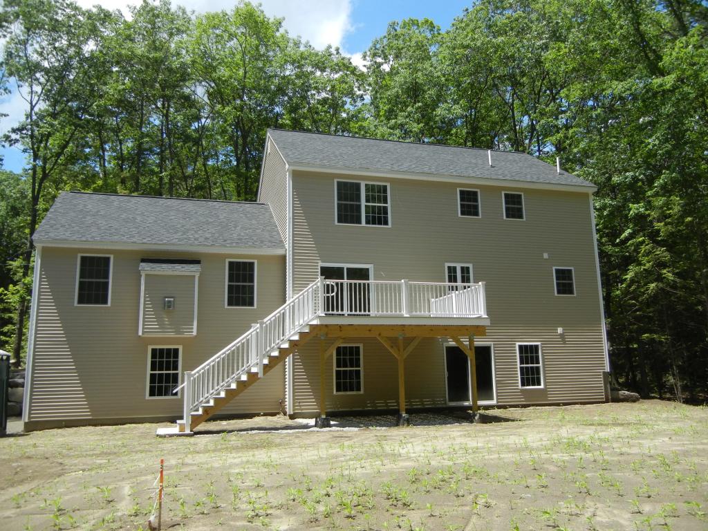 12 Blueberry Hill Road Amherst, NH 03031 - Photo 10 of 37