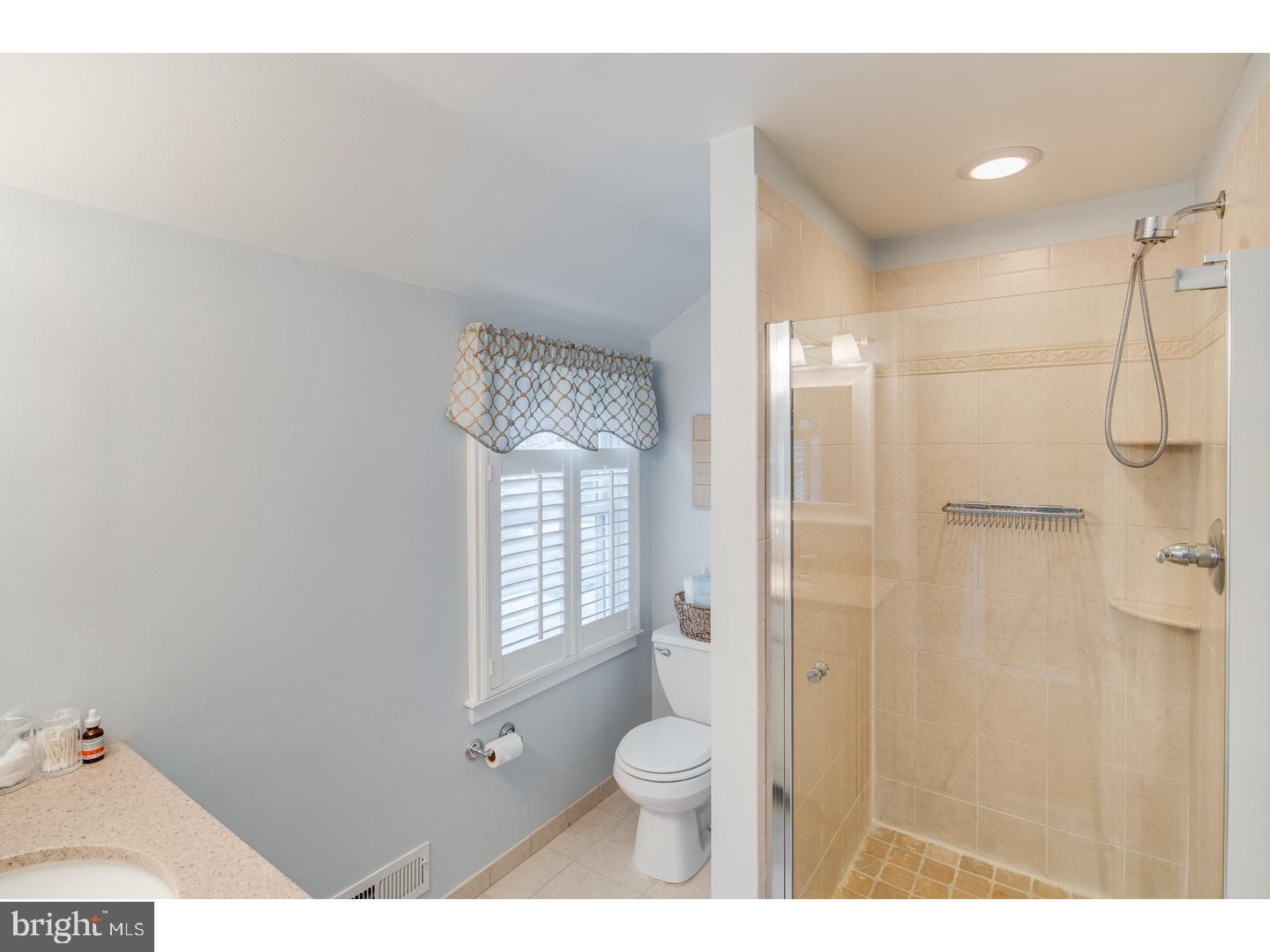 127 Pearl Croft Road Cherry Hill, NJ 08034 - Photo 19 of 25 Gallery Image 19