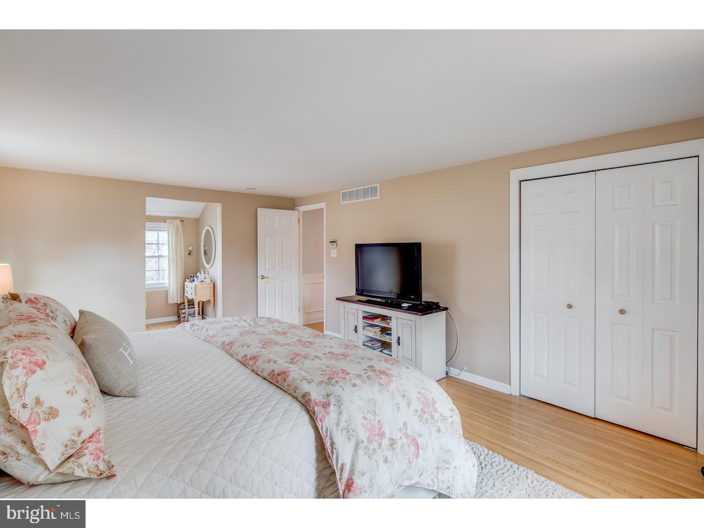 127 Pearl Croft Road Cherry Hill, NJ 08034 - Photo 20 of 25 Gallery Image 20