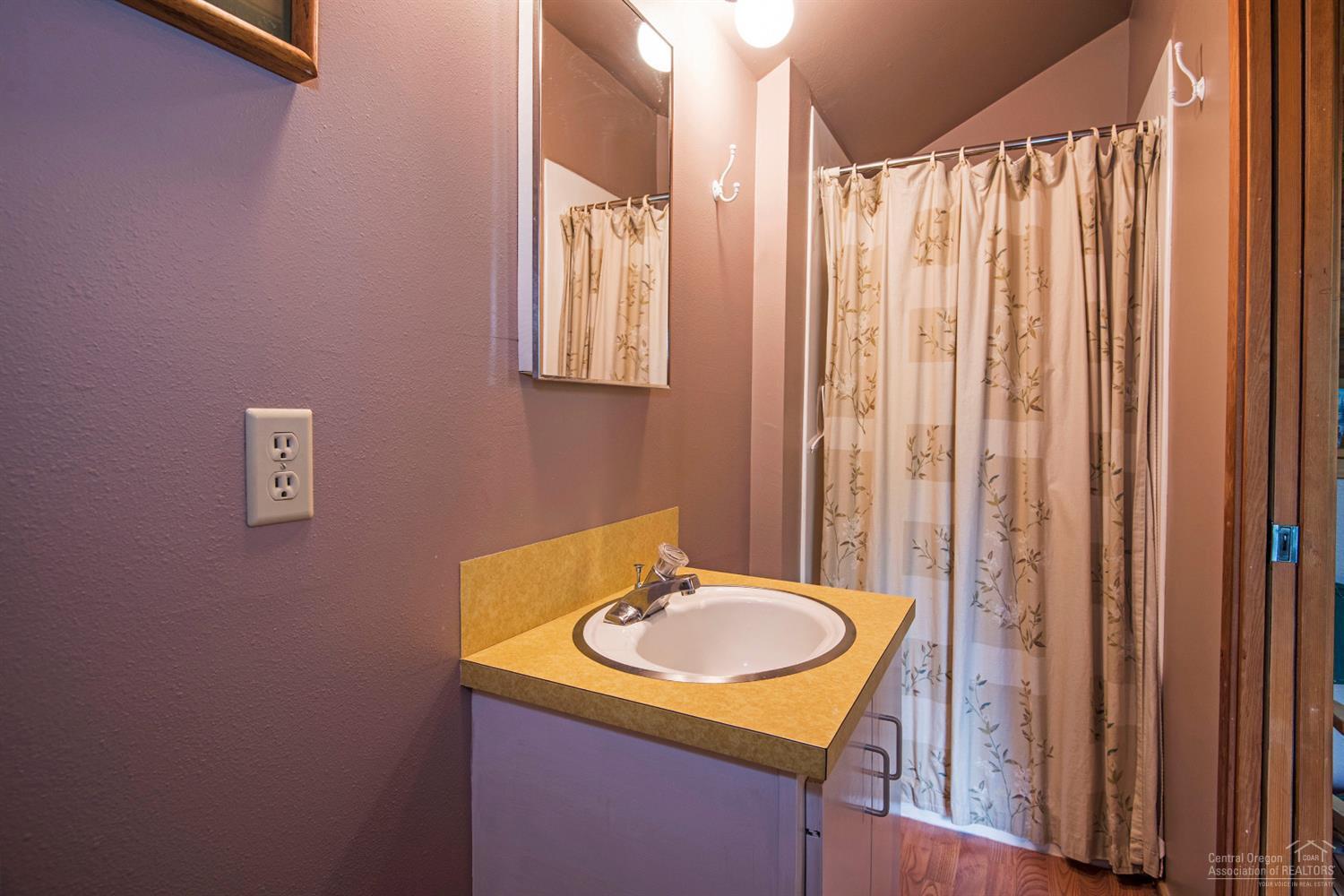 70790 Bitter Root, Unit SM6 Black Butte Ranch, OR 97759 - Photo 13 of 18 Gallery Image 13