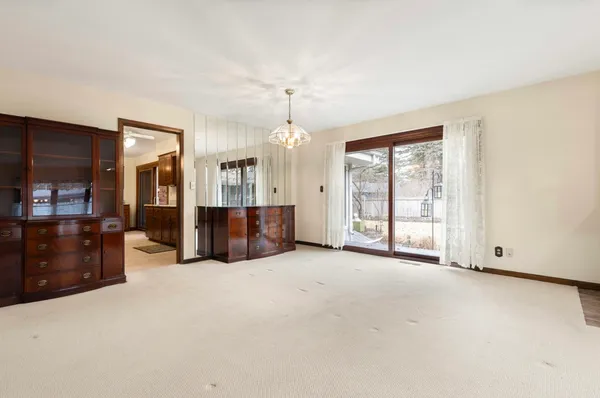 $3,000 | 5746 Berwick Place, Rockford, IL 61107