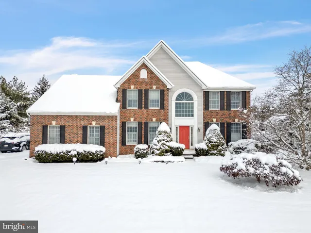 $1,289,900 | 4 Dorchester Lane, Newtown, PA 18940