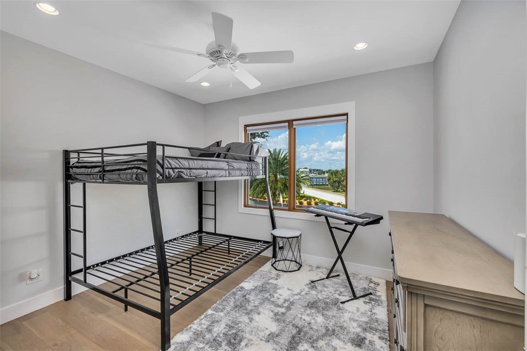 305 Yacht Club Lane St. Simons Island, GA 31522 - Photo 32 of 54