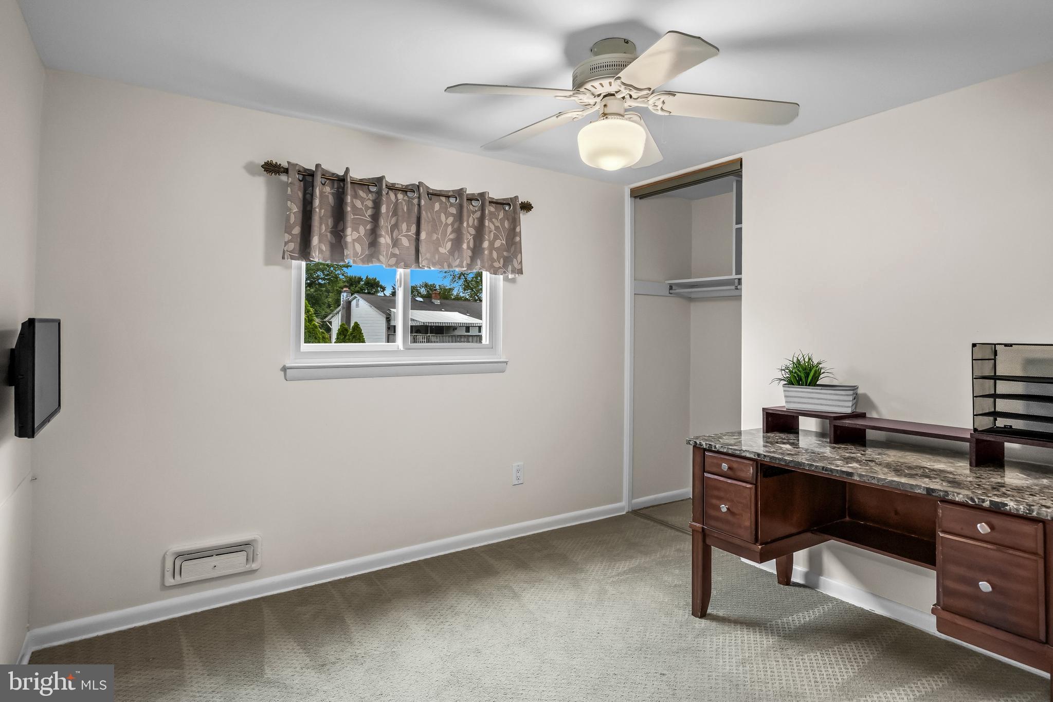 112 Champlain Road Marlton, NJ 08053 - Photo 28 of 44 2nd bedroom