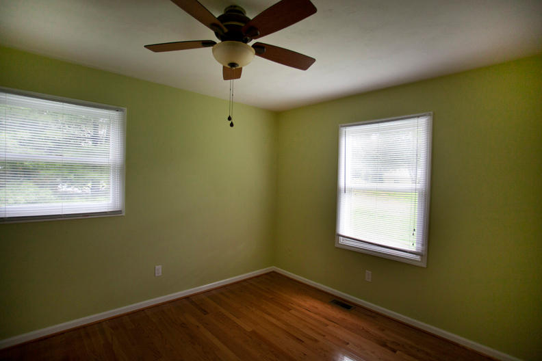 3977 Pitzer Road Roanoke, VA 24014 - Photo 13 of 29 Pitzer013