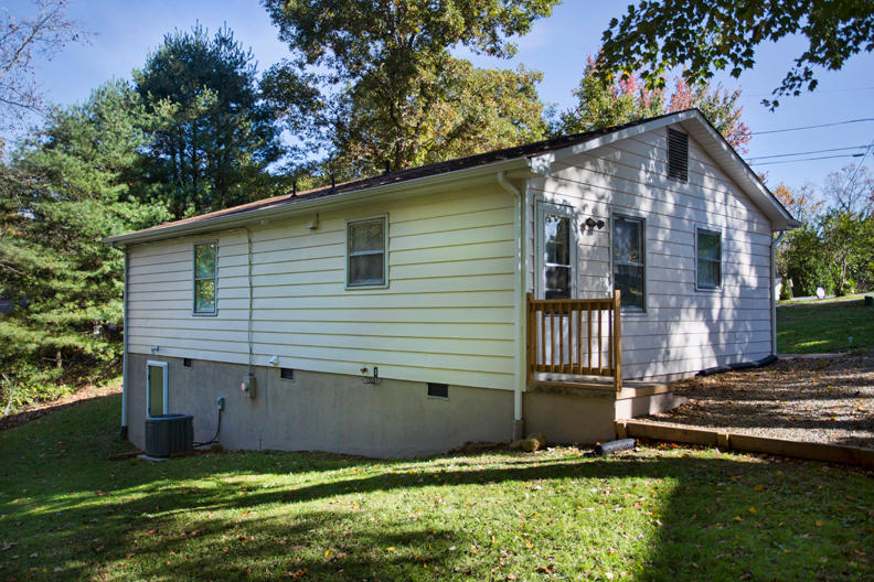 3977 Pitzer Road Roanoke, VA 24014 - Photo 27 of 29 Pitzer004a