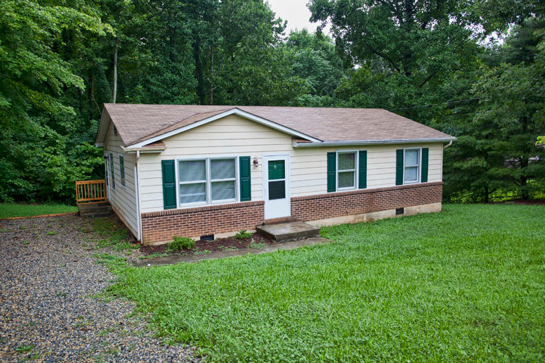 3977 Pitzer Road Roanoke, VA 24014 - Photo 28 of 29 Pitzer001