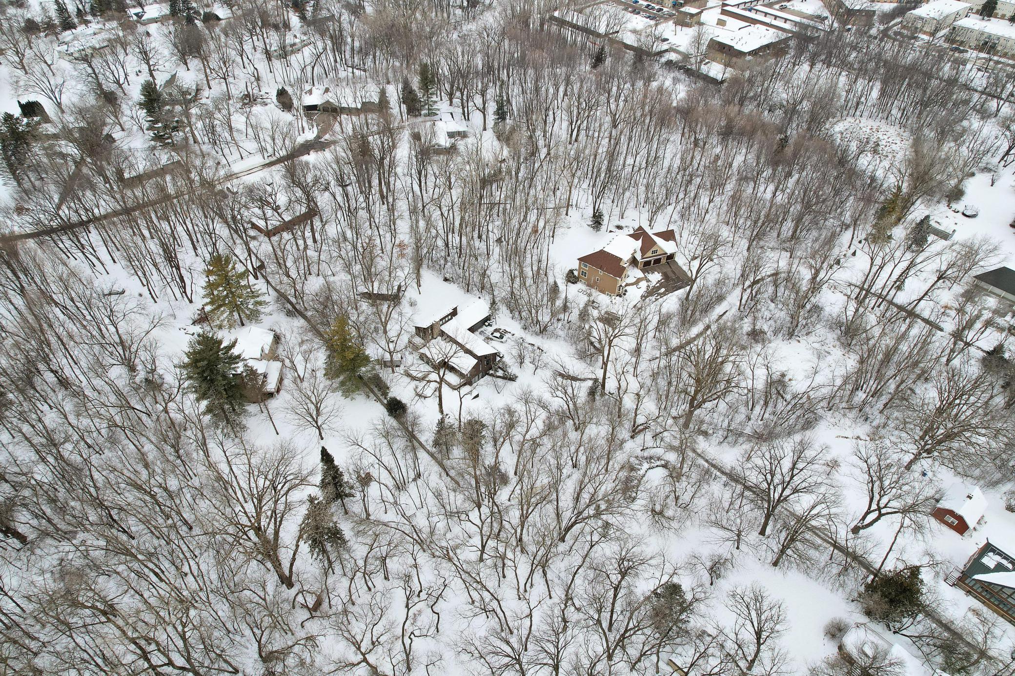 5880 Christmas Lake Road Excelsior, MN 55331 - Photo 2 of 5