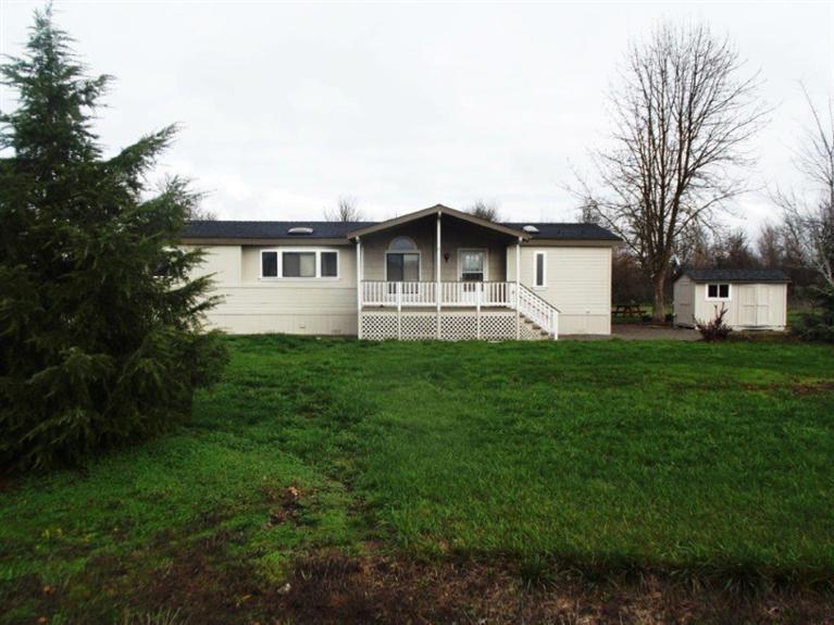 903 West Justice Road Central Point, OR 97502 - Photo 2 of 25 Additional Photo
