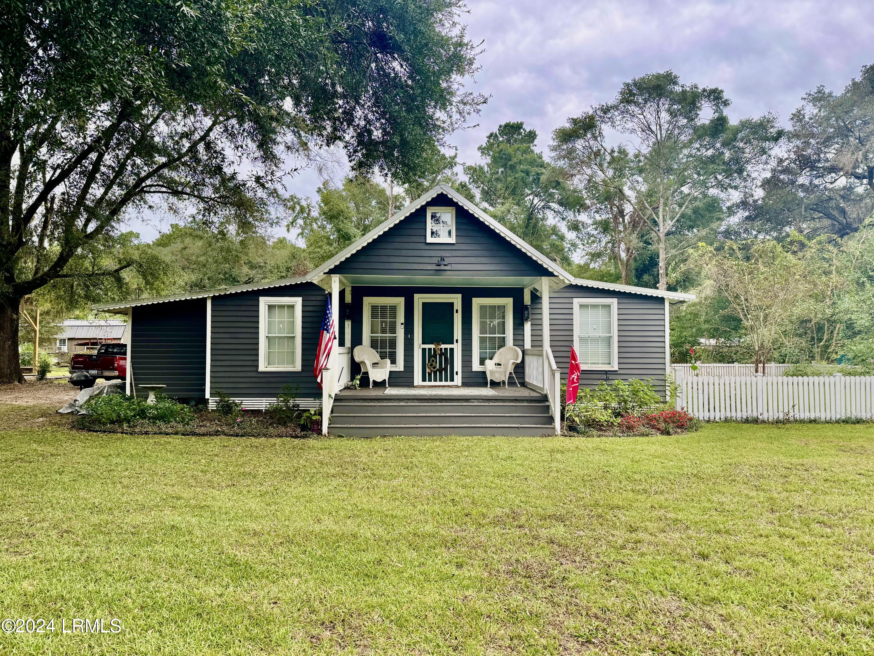 C8D7682D-5A9C-45C5-A118-D35C1068E421_1_2