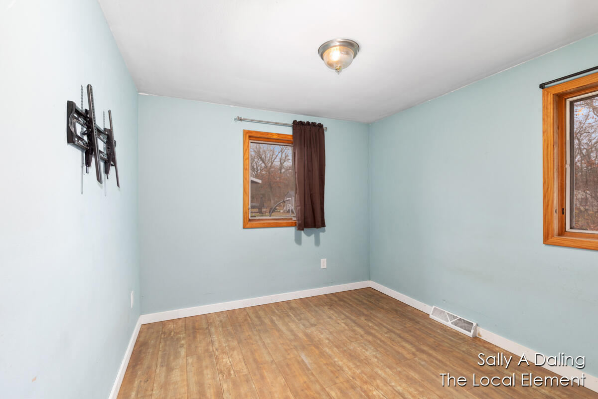 3103 Bonneta Road Muskegon, MI 49442 - Photo 12 of 20 IMG_1007