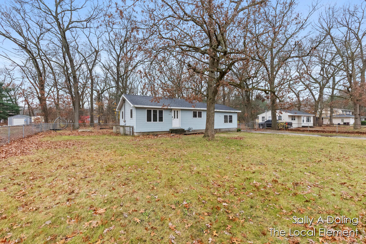 3103 Bonneta Road Muskegon, MI 49442 - Photo 2 of 20 IMG_1002