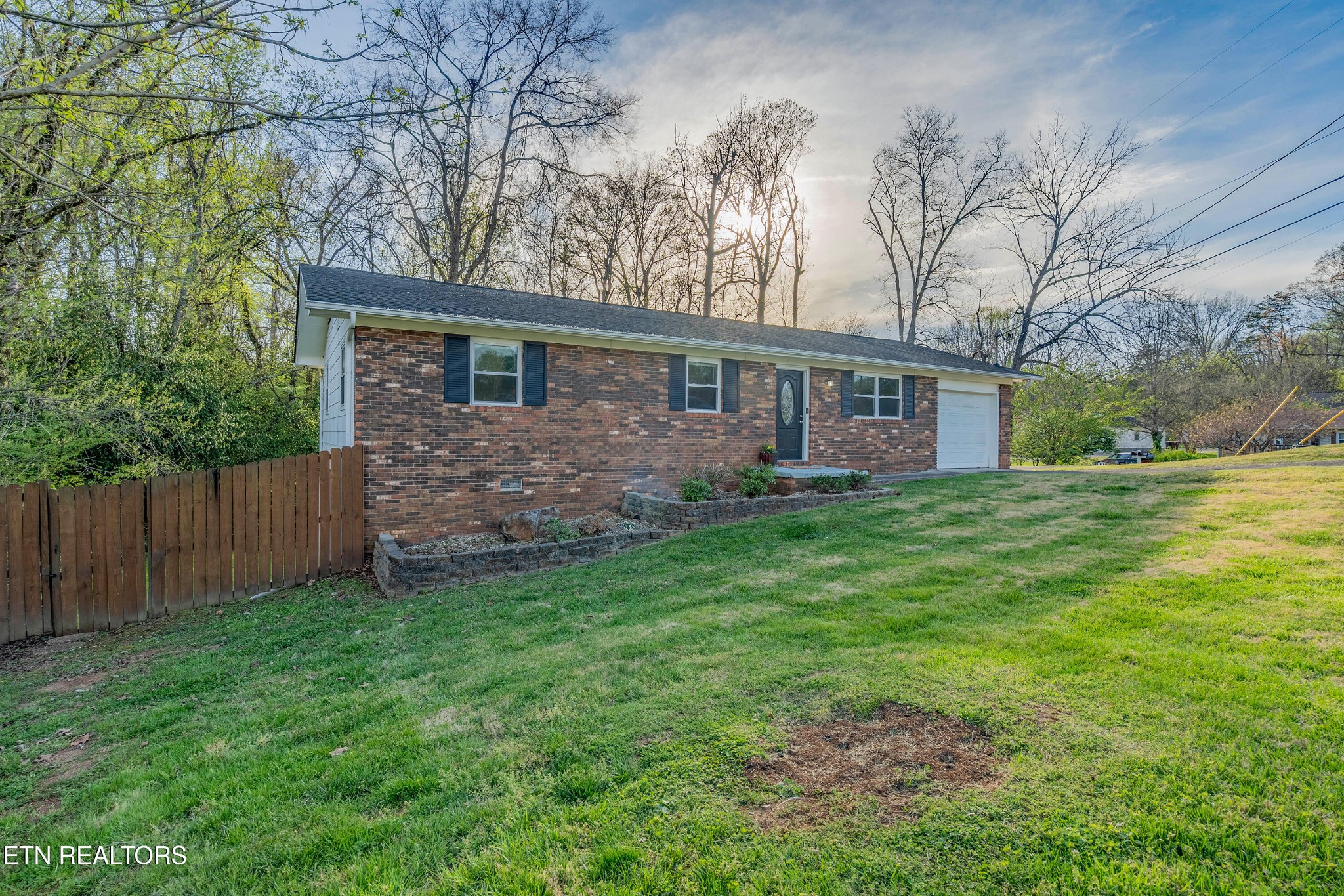 5624 Magazine Road Knoxville, TN 37920 - Photo 3 of 21 Gallery Image 3