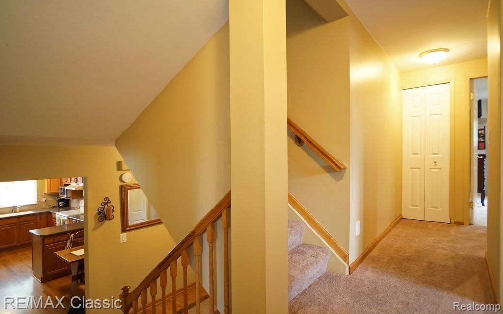 5993 Wedgewood Road Canton, MI 48187 - Photo 14 of 25 2nd floor hallway
