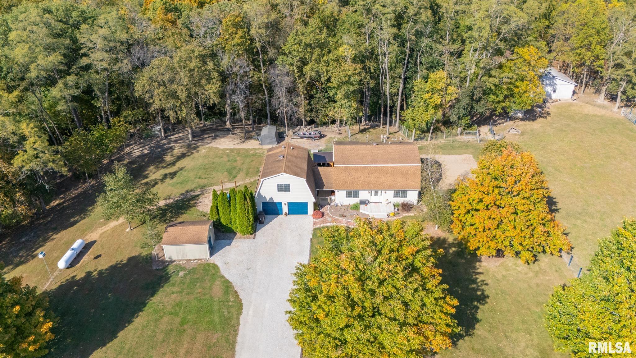 23815 West Lorance Road Laura, IL 61451 - Photo 4 of 84 Gallery Image 4
