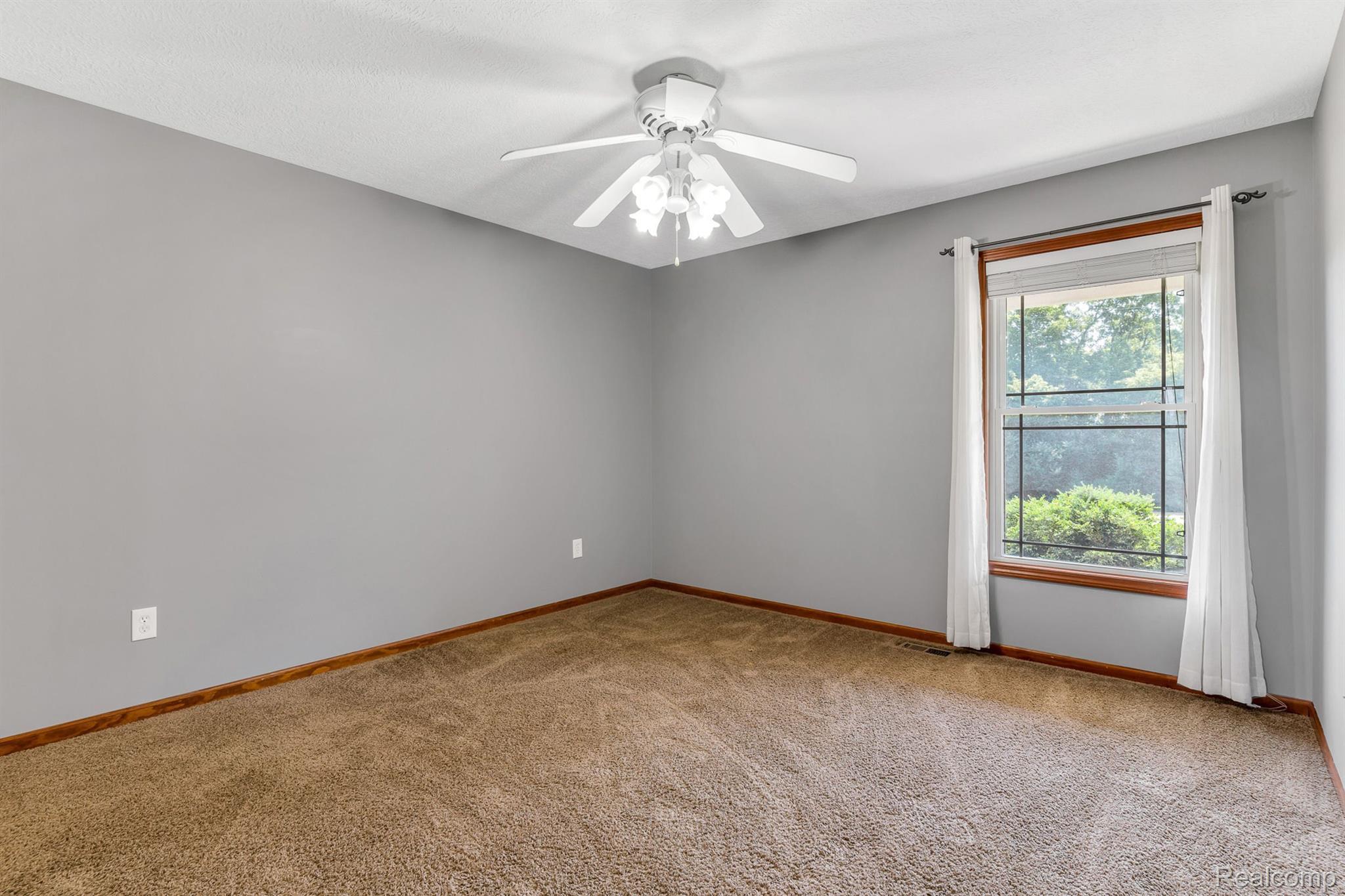 8636 Beardslee Road Perry, MI 48872 - Photo 22 of 49 Gallery Image 22