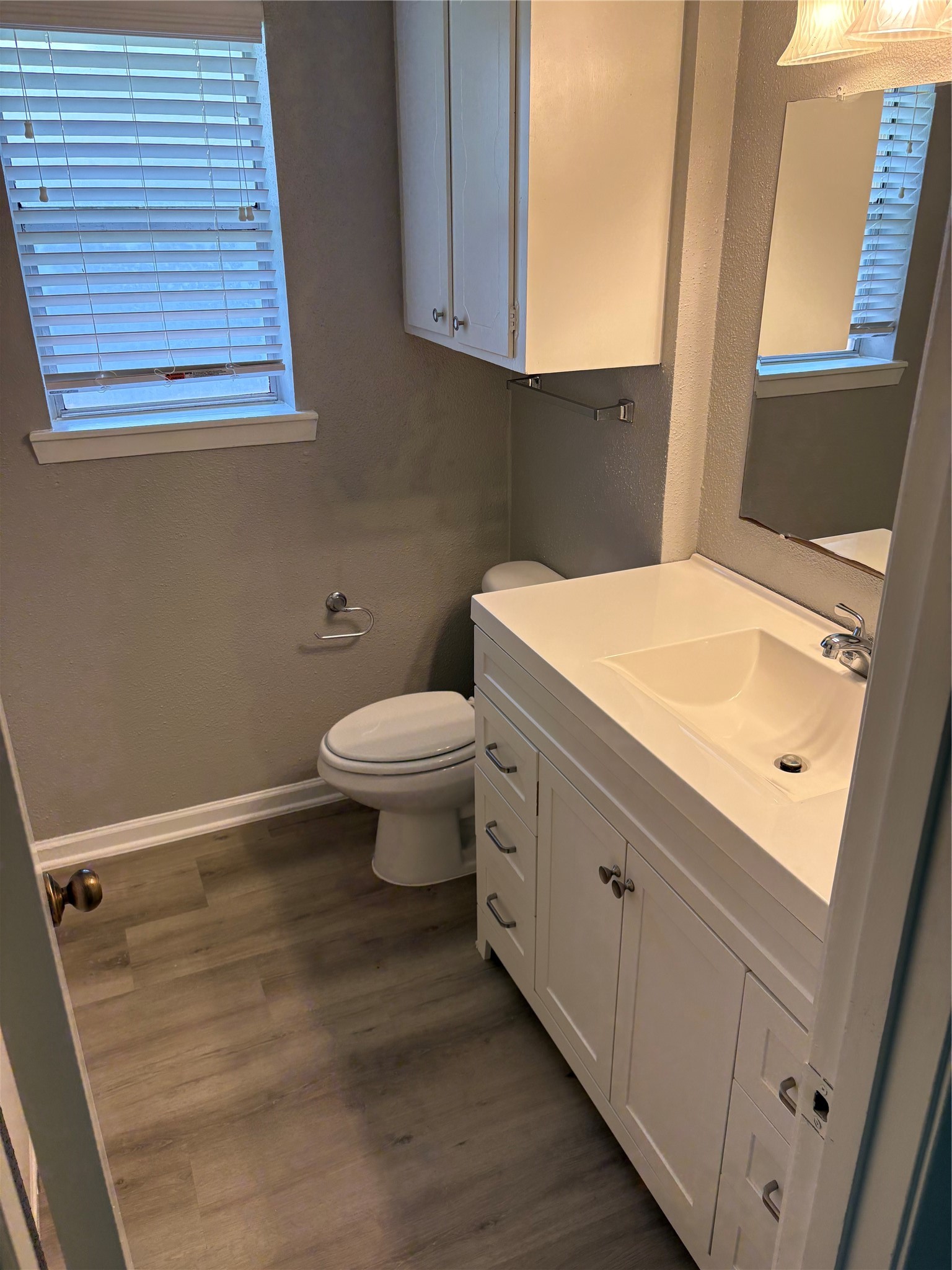 226 East Dumble Street Alvin, TX 77511 - Photo 9 of 11