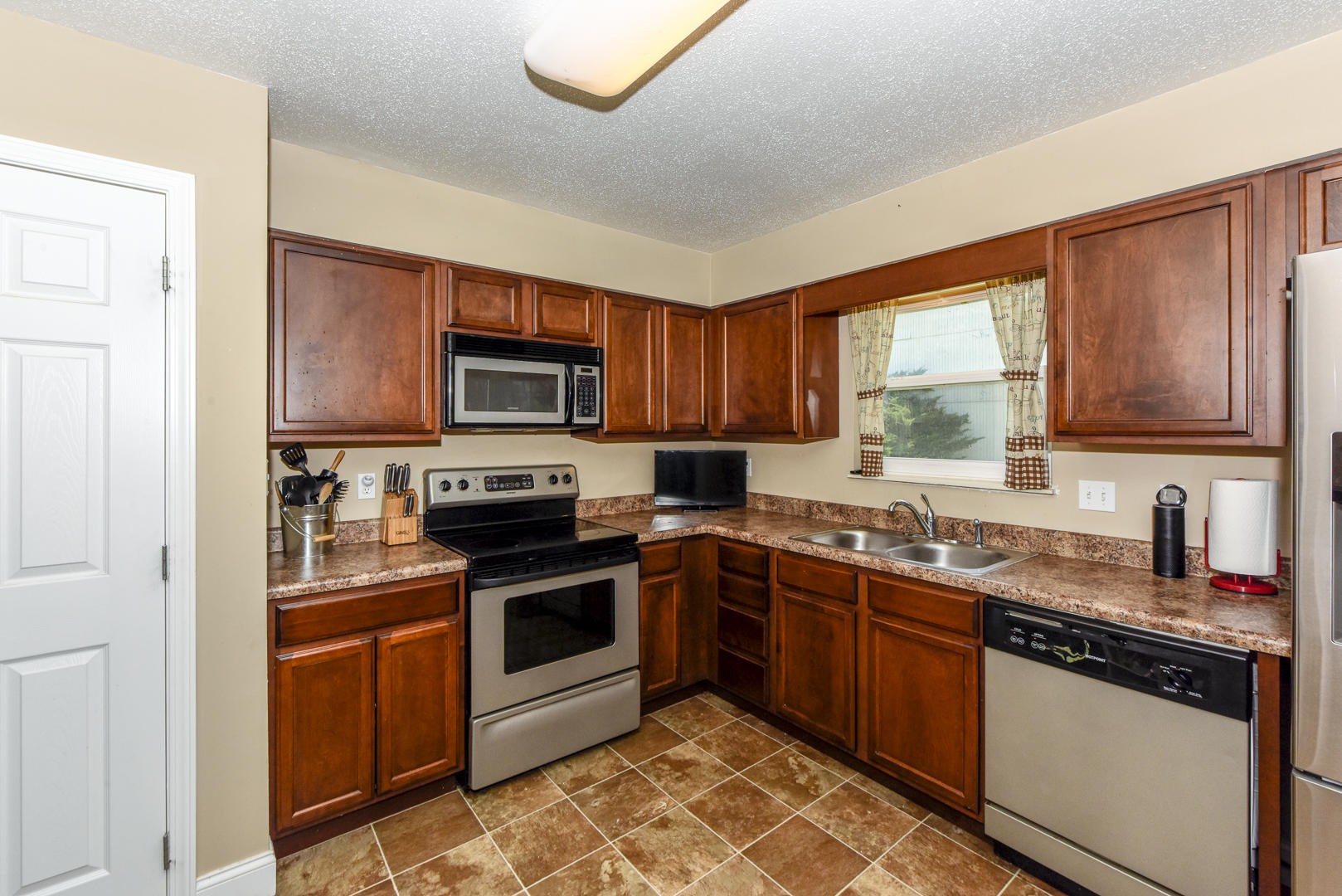 3404 Wexgate Road Knoxville, TN 37931 - Photo 12 of 29 Gallery Image 12