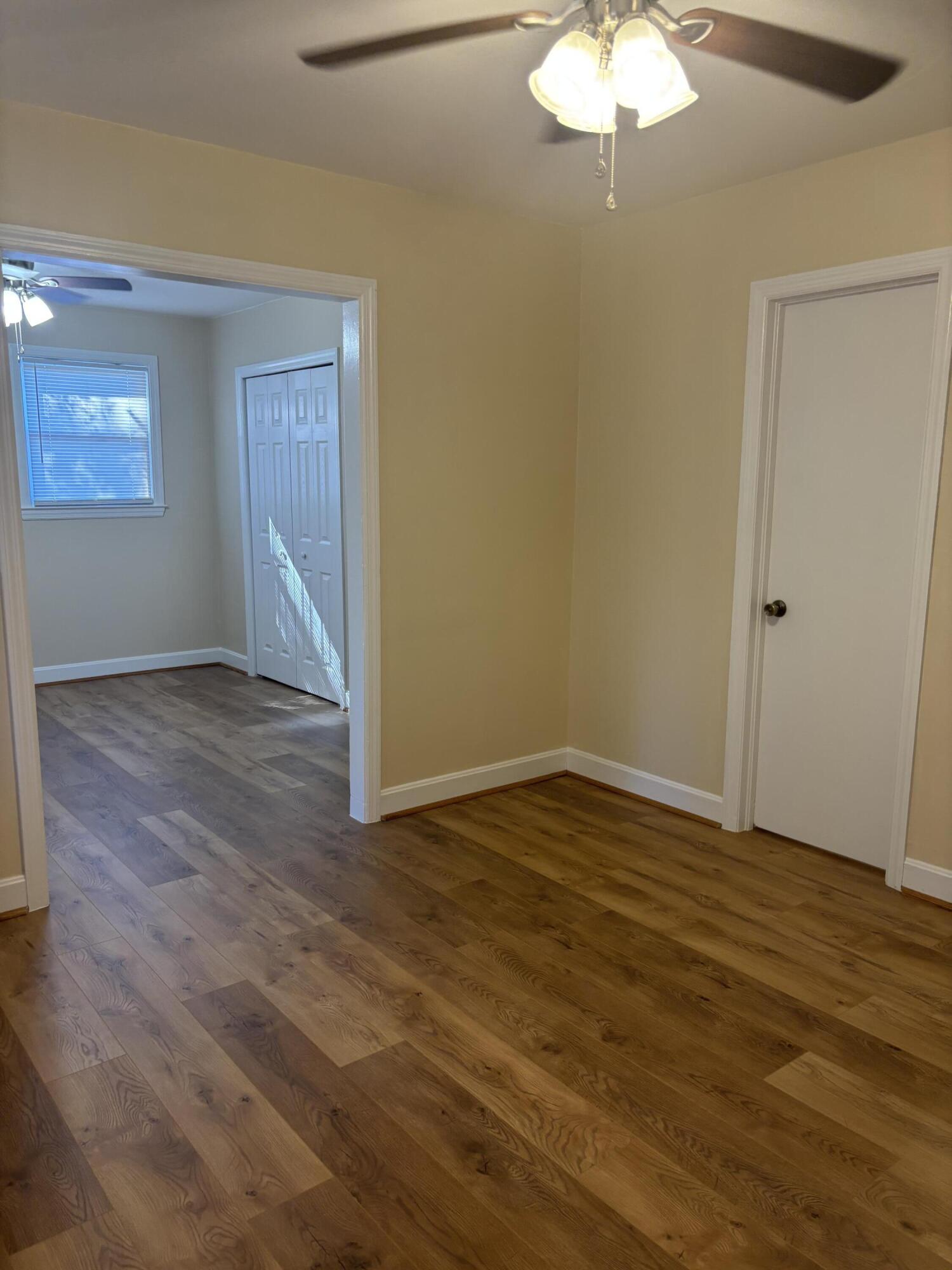 855 Whatley Street Sumter, SC 29154 - Photo 32 of 77 IMG_9847