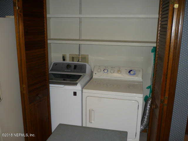 5437 Fort Caroline Road Jacksonville, FL 32277 - Photo 16 of 32 Inisde Laundry