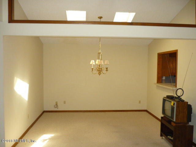 5437 Fort Caroline Road Jacksonville, FL 32277 - Photo 17 of 32 Dining Room