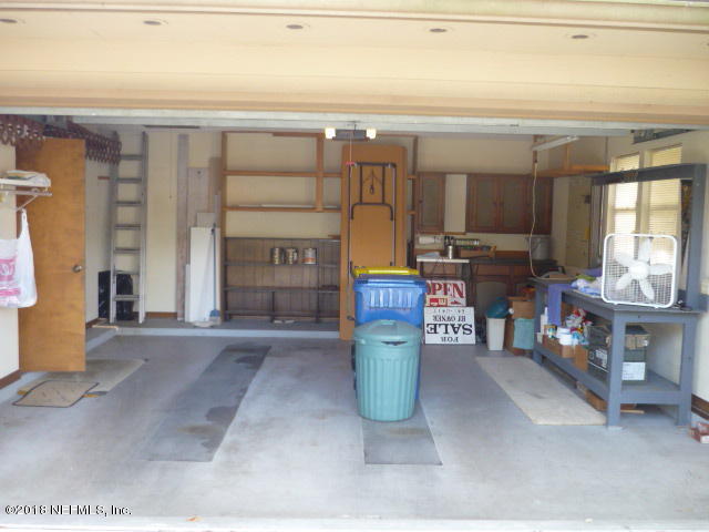 5437 Fort Caroline Road Jacksonville, FL 32277 - Photo 28 of 32 Garage 2 Car
