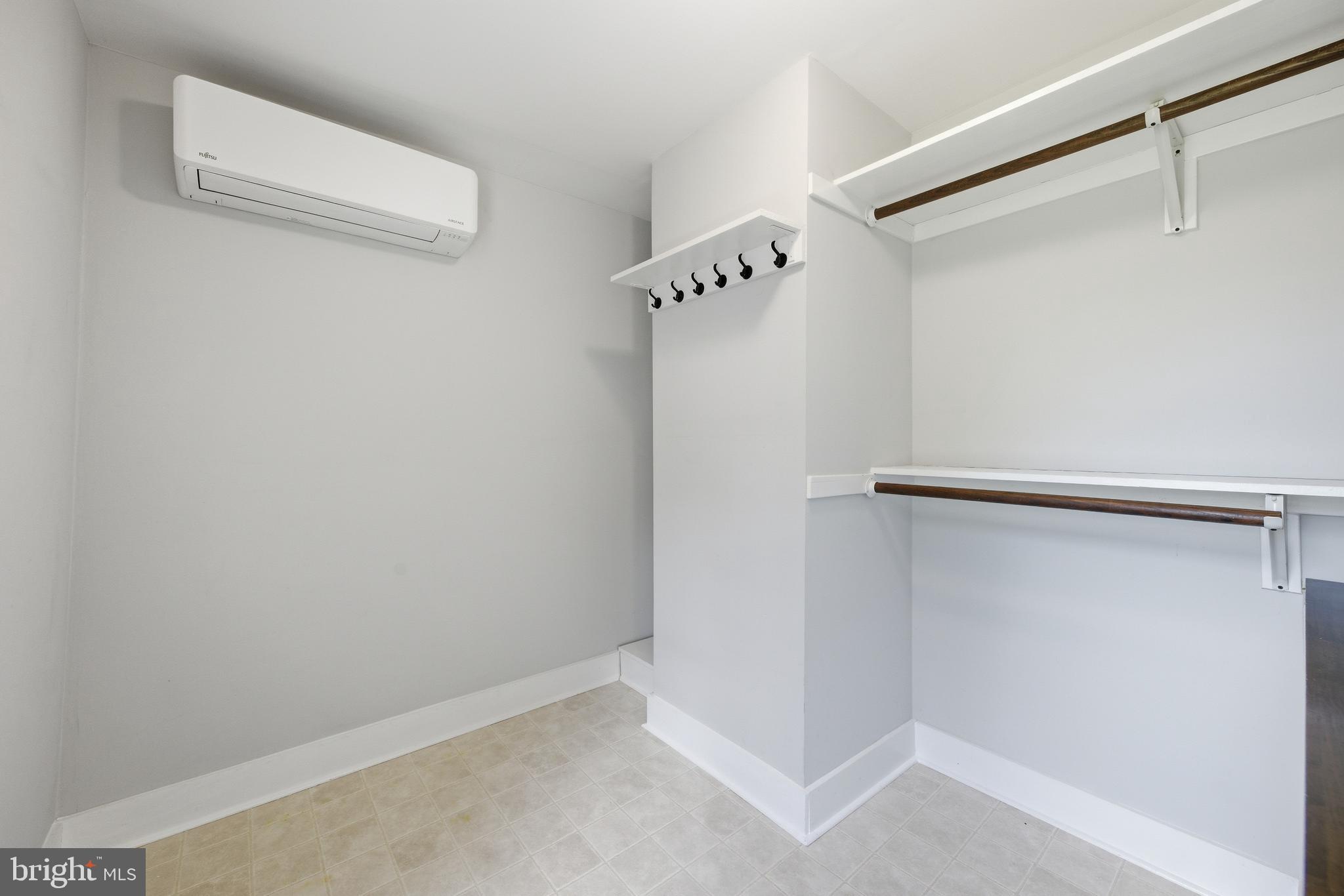 106 Main Street Preston, MD 21655 - Photo 10 of 31 a view of small space