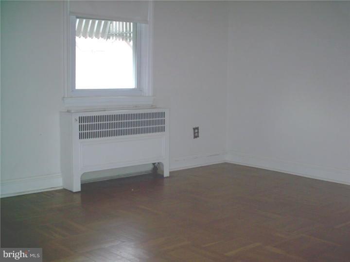 121 Normandy Road Upper Darby, PA 19082 - Photo 10 of 15 Bedroom - Main