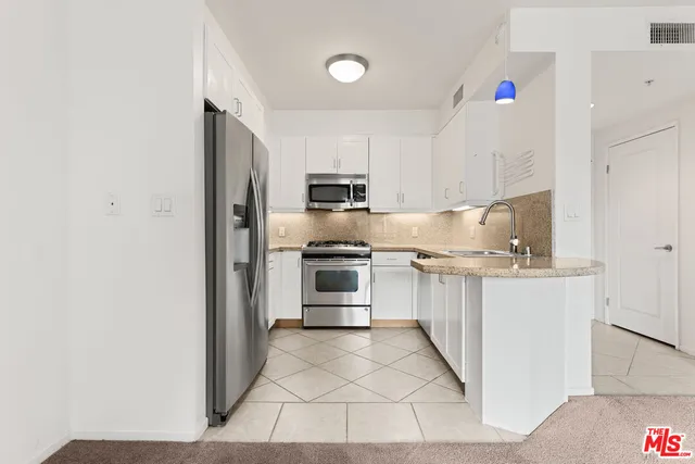 $2,800 | 267 San Pedro Street, Unit 507, Los Angeles, CA 90012