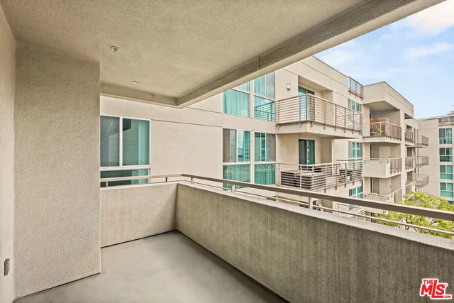$2,800 | 267 San Pedro Street, Unit 507, Los Angeles, CA 90012