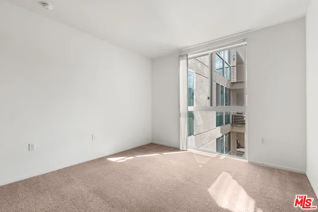 $2,800 | 267 San Pedro Street, Unit 507, Los Angeles, CA 90012