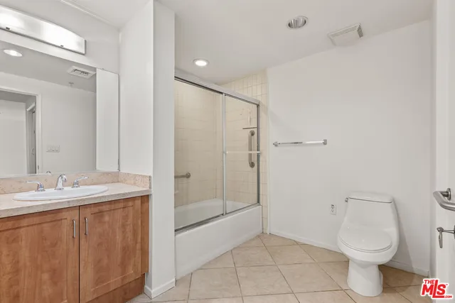 $2,800 | 267 San Pedro Street, Unit 507, Los Angeles, CA 90012