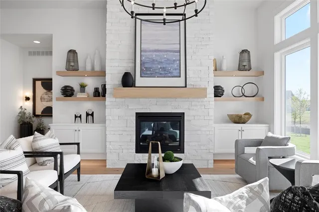 $969,900 | 12211 West 184th Street, Overland Park, KS 66013