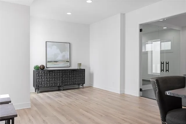 $969,900 | 12211 West 184th Street, Overland Park, KS 66013