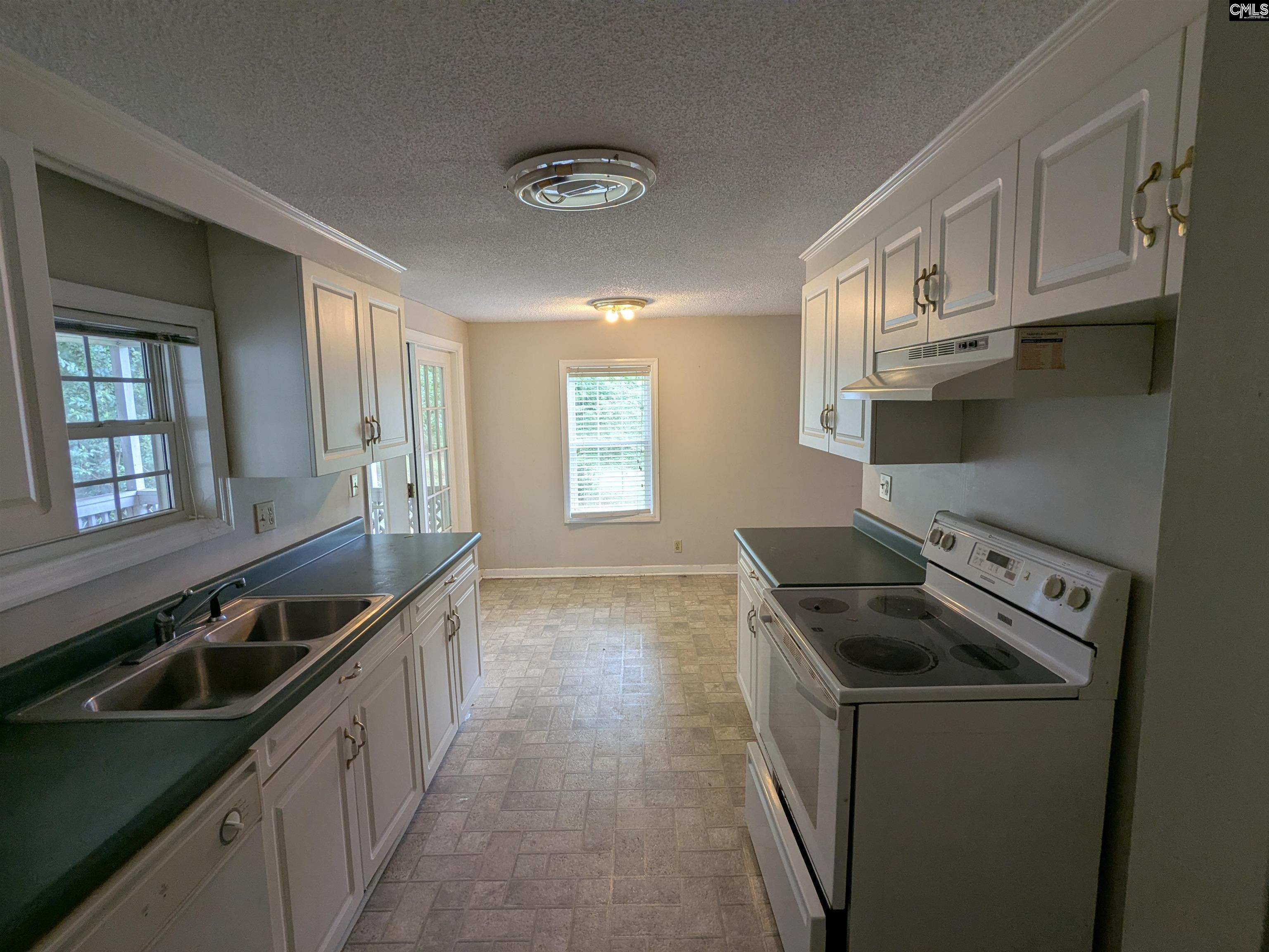 1019 Newberry Road Winnsboro, SC 29180 - Photo 2 of 24
