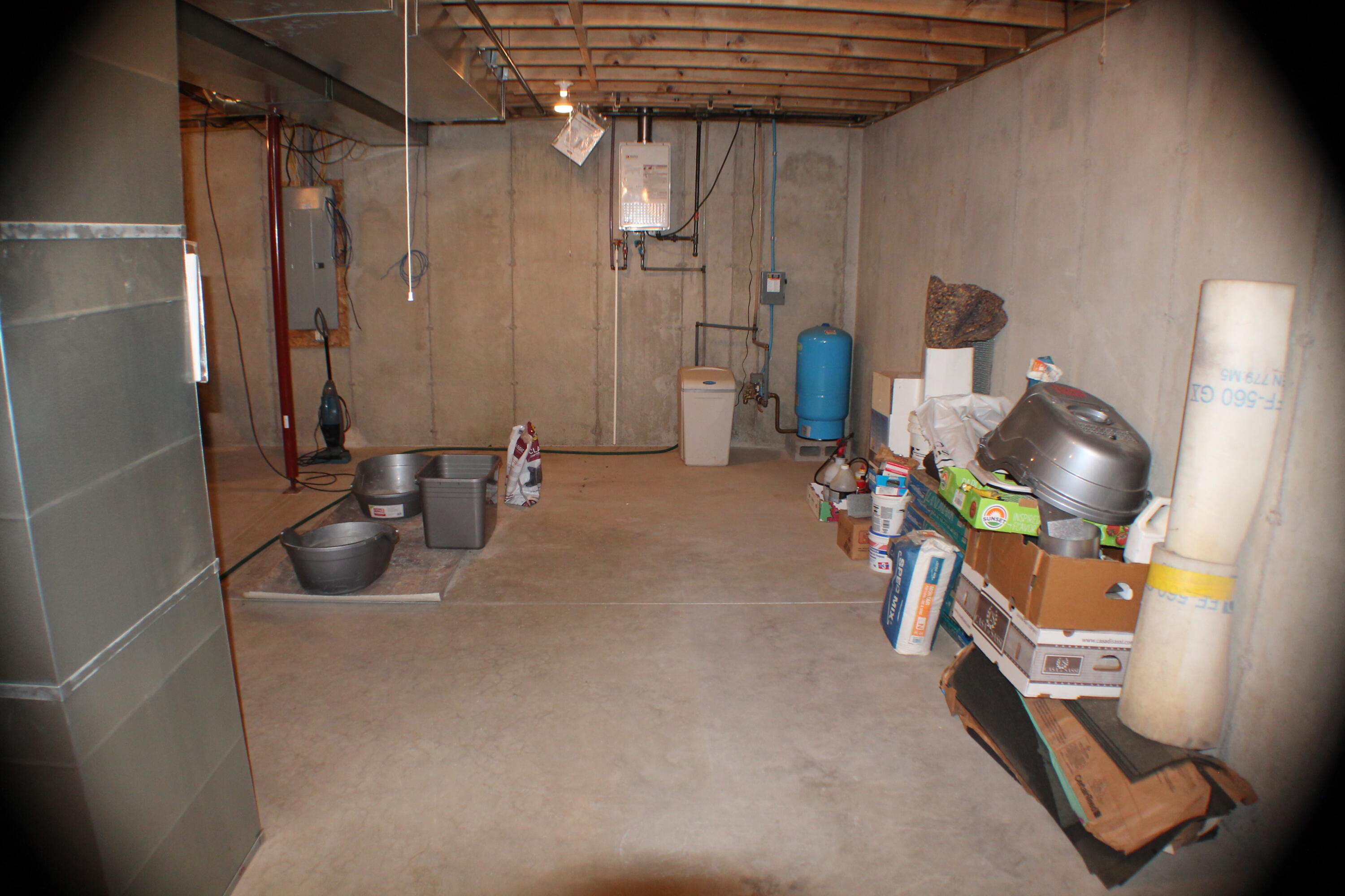 N1520 Spring Glen Road Menominee, WI 54135 - Photo 24 of 55 TANKLESS WATER HEATER