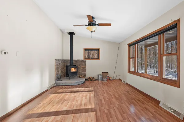 $225,000 | N1520 Spring Glen Road, Menominee, WI 54135
