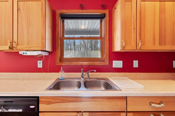 $225,000 | N1520 Spring Glen Road, Menominee, WI 54135