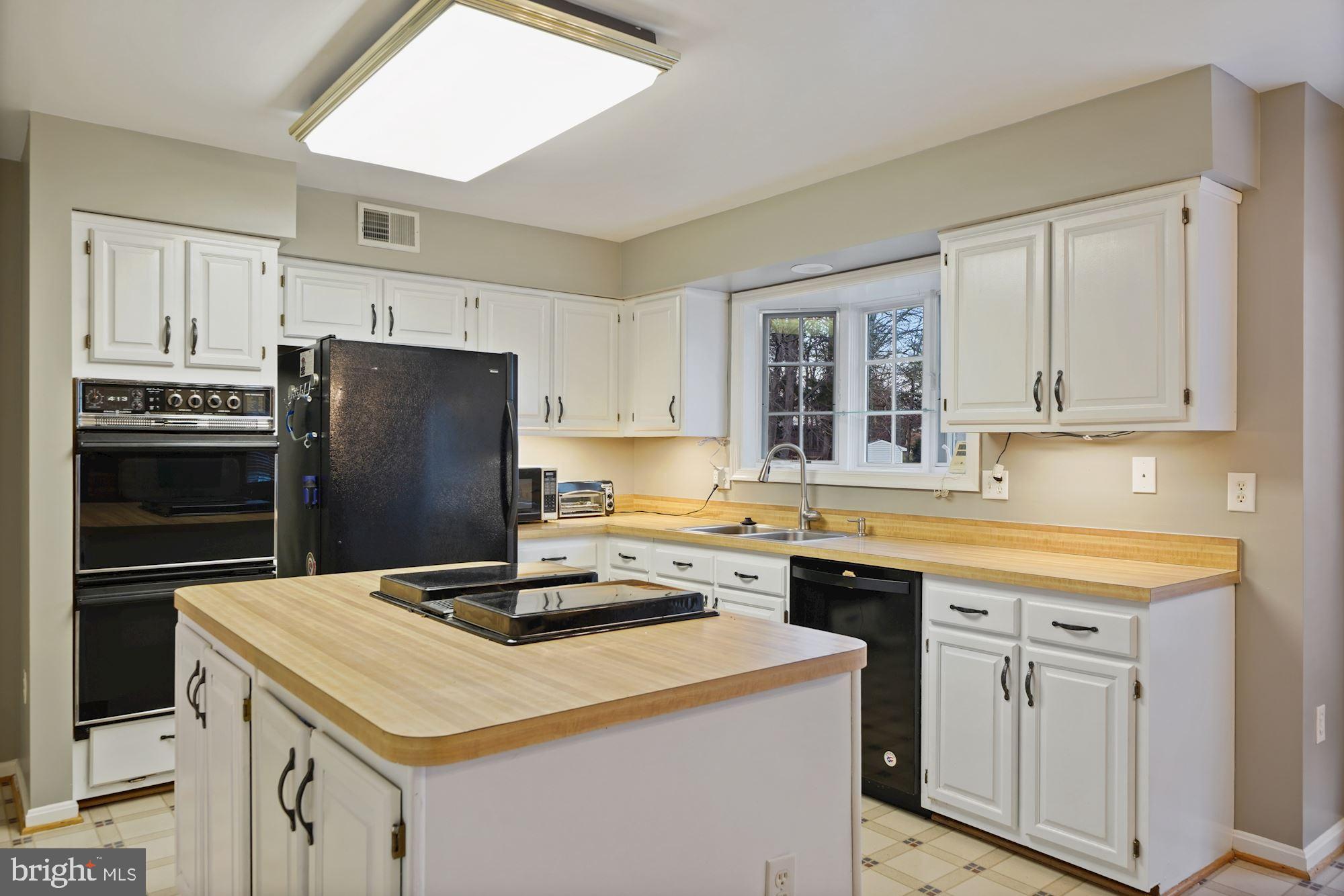 8028 Rocky Run Road Gainesville, VA 20155 - Photo 12 of 44 Gallery Image 12