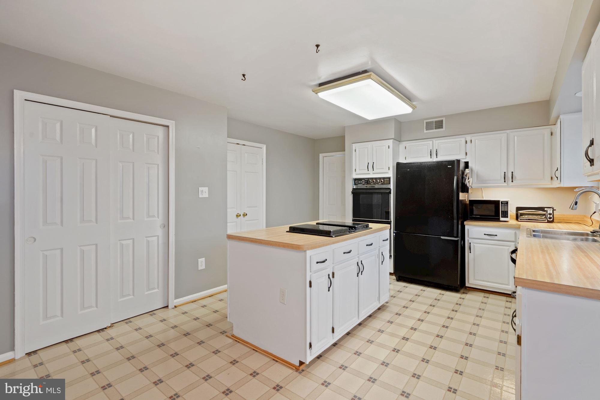 8028 Rocky Run Road Gainesville, VA 20155 - Photo 15 of 44 Gallery Image 15