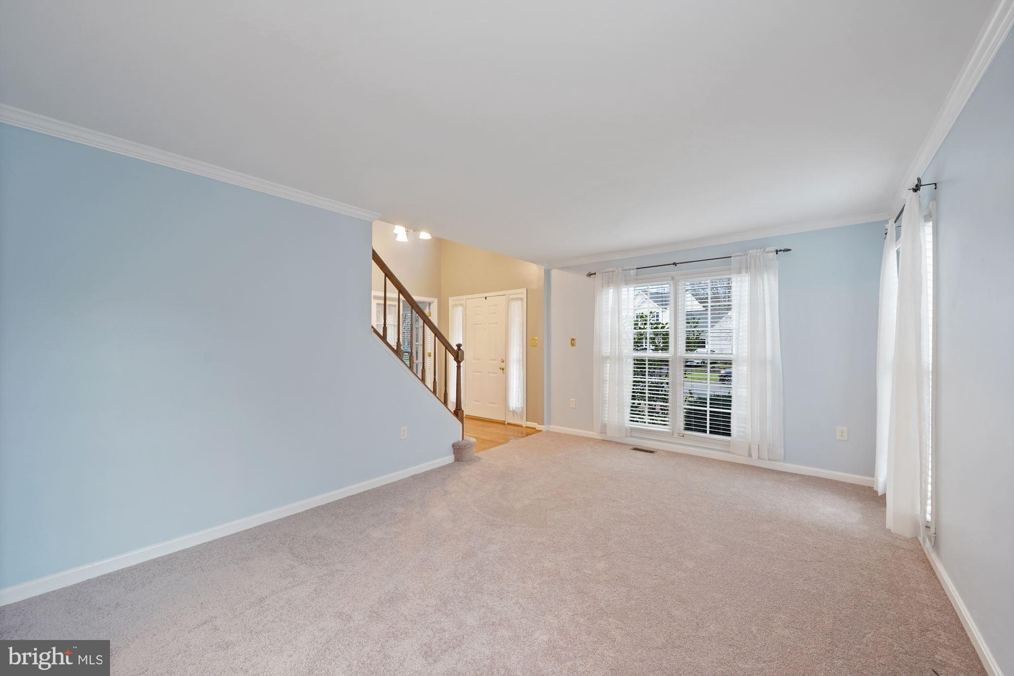 8028 Rocky Run Road Gainesville, VA 20155 - Photo 4 of 44 Gallery Image 4